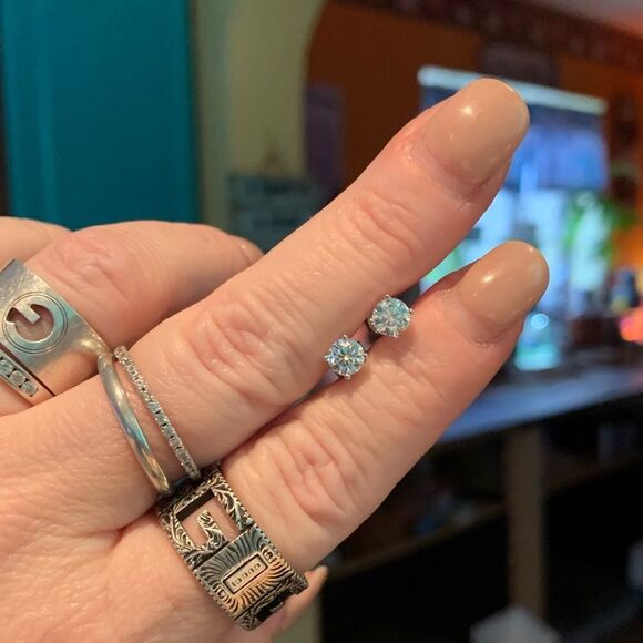 Elegant Moissanite Silver Stud Earrings - Picture 4 of 4